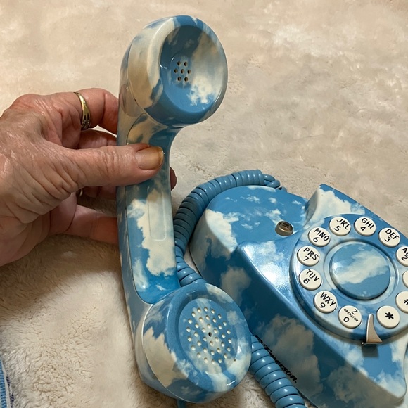 Phone ☎️ - Picture 12 of 13